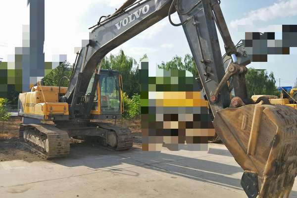 山西出售转让二手8000小时2011年沃尔沃EC210BLC挖掘机