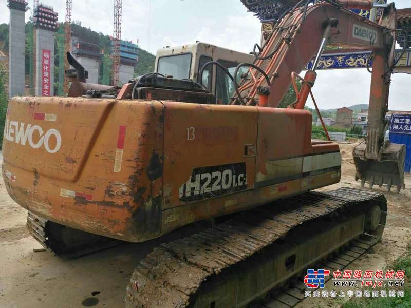 山西出售转让二手15000小时2003年大宇DH220LC挖掘机