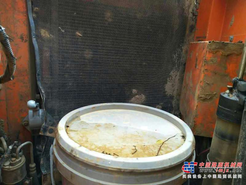 江西出售转让二手7500小时2010年日立EX70挖掘机