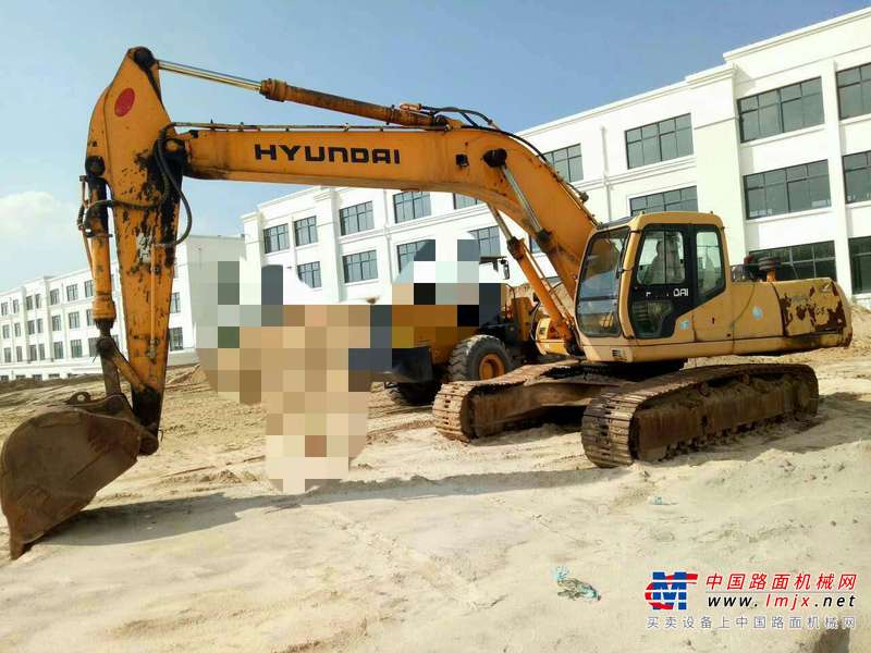 山东出售转让二手12000小时2005年现代R300LC挖掘机