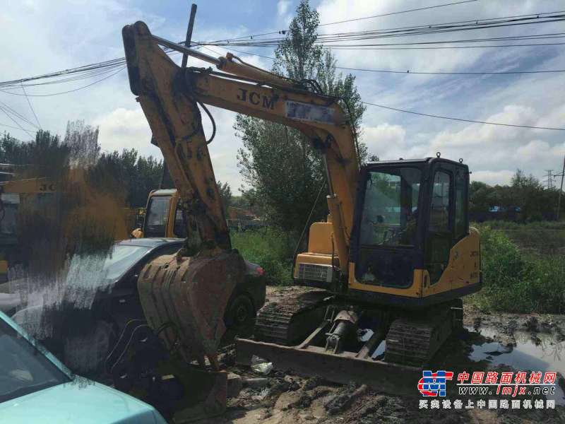 黑龙江出售转让二手8500小时2013年山重建机JCM907D挖掘机