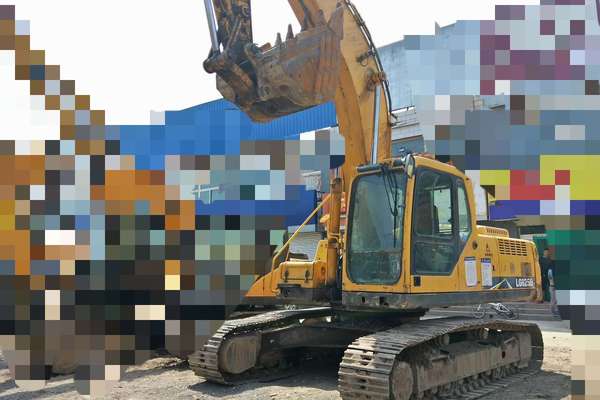 山西出售转让二手8000小时2013年临工LG6250挖掘机