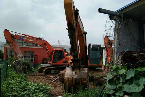 安徽出售转让二手10300小时2010年三一重工SY215C挖掘机