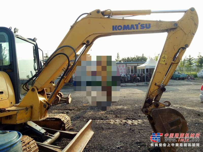 辽宁出售转让二手12000小时2010年小松PC56挖掘机