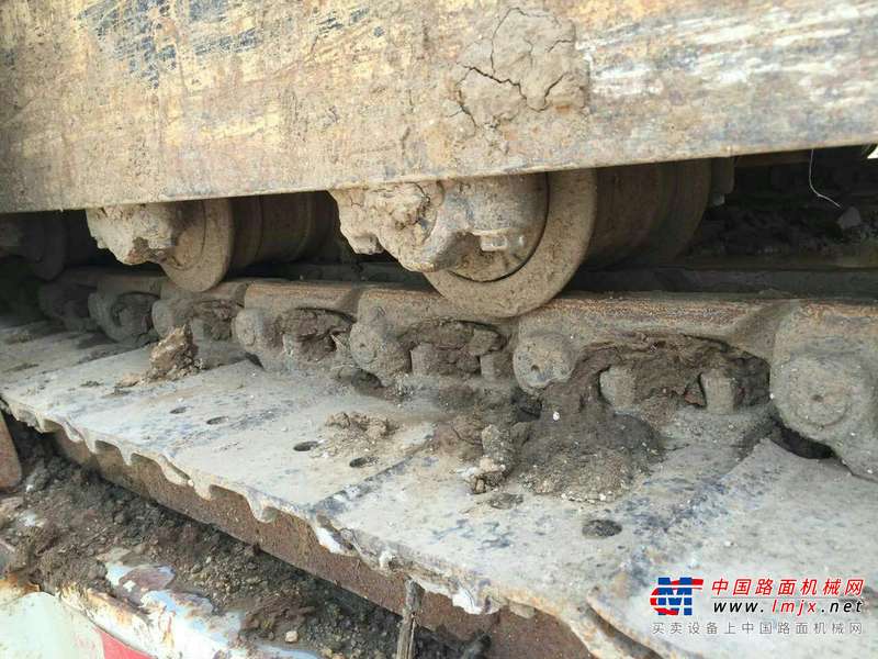 山东出售转让二手5000小时2012年龙工LG6065挖掘机