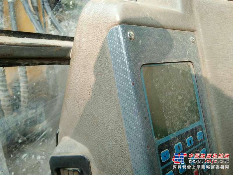 安徽出售转让二手8658小时2012年山重建机JCM906D挖掘机