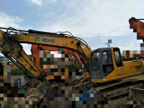 云南出售转让二手7859小时2011年徐工XE215C挖掘机