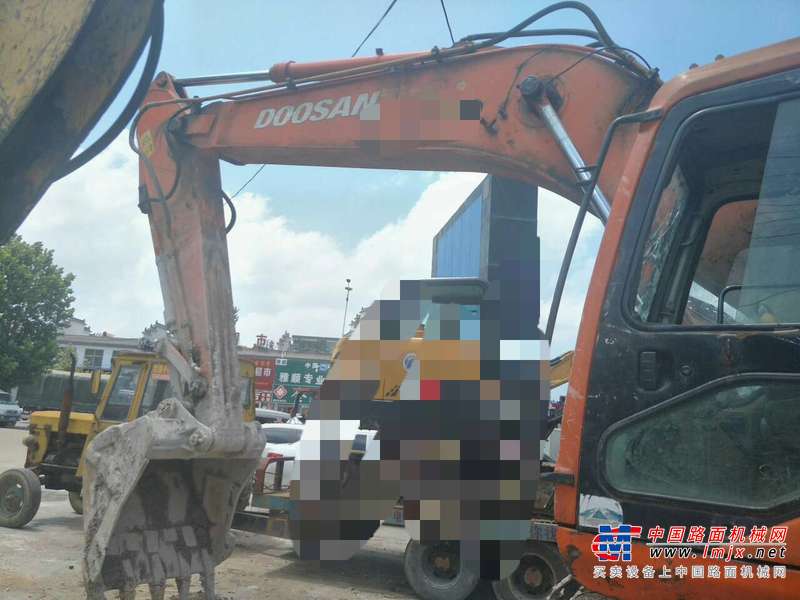 山东出售转让二手15000小时2005年大宇DH220LC挖掘机