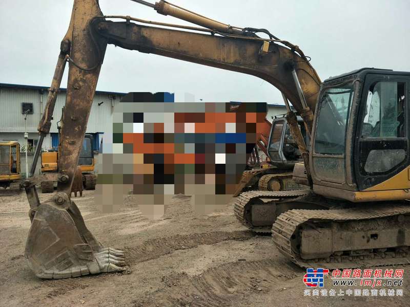 四川出售转让二手6353小时2009年柳工CLG915C挖掘机