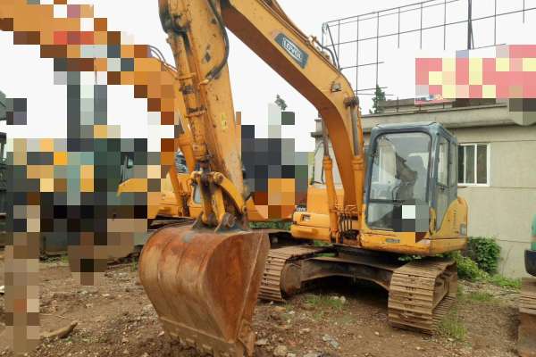 云南出售转让二手6532小时2012年福田雷沃FR150挖掘机