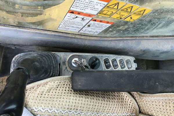 河南出售转让二手8563小时2009年小松PC360挖掘机