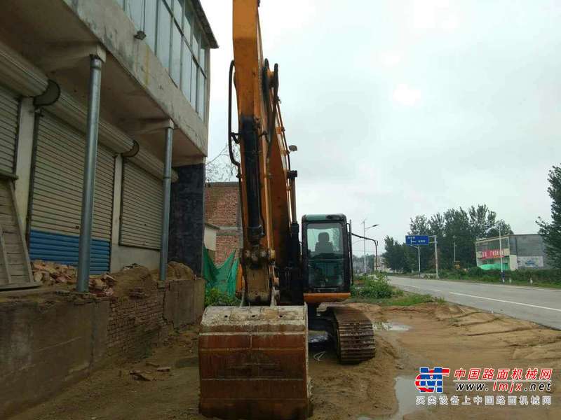 山东出售转让二手9000小时2011年JCBJS220LC挖掘机