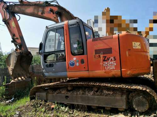 云南出售转让二手7859小时2009年日立ZAXIS225US挖掘机