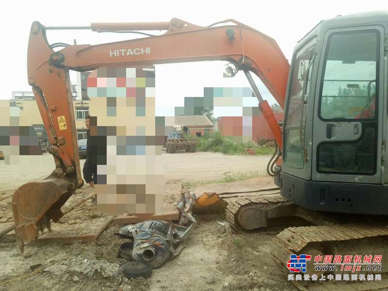 辽宁出售转让二手10000小时2003年日立ZX55UR挖掘机