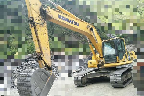 甘肃出售转让二手5000小时2013年小松PC240LC挖掘机
