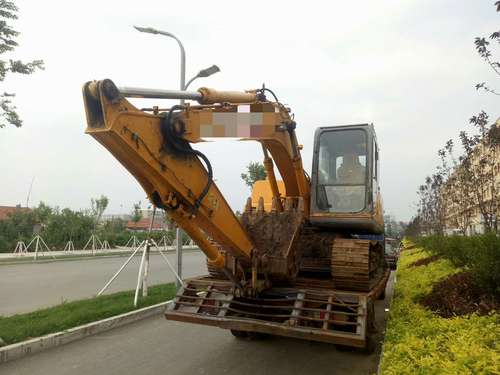 吉林出售转让二手8655小时2010年山重建机913C挖掘机