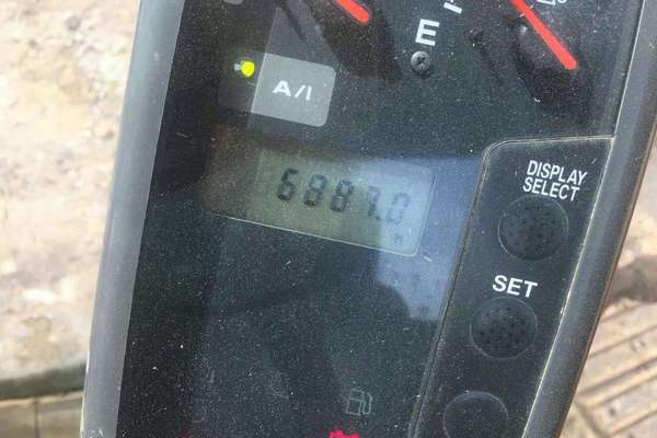安徽出售转让二手6887小时2011年日立ZX70挖掘机