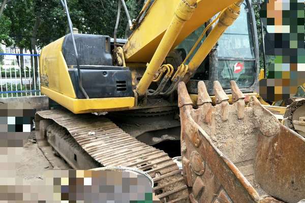 河北出售转让二手13000小时2010年住友SH210挖掘机