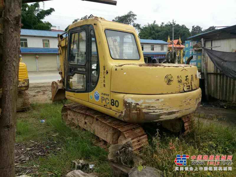 云南出售转让二手15620小时2009年小松PC60挖掘机
