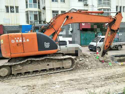 河北出售转让二手10000小时2008年日立EX225USR挖掘机