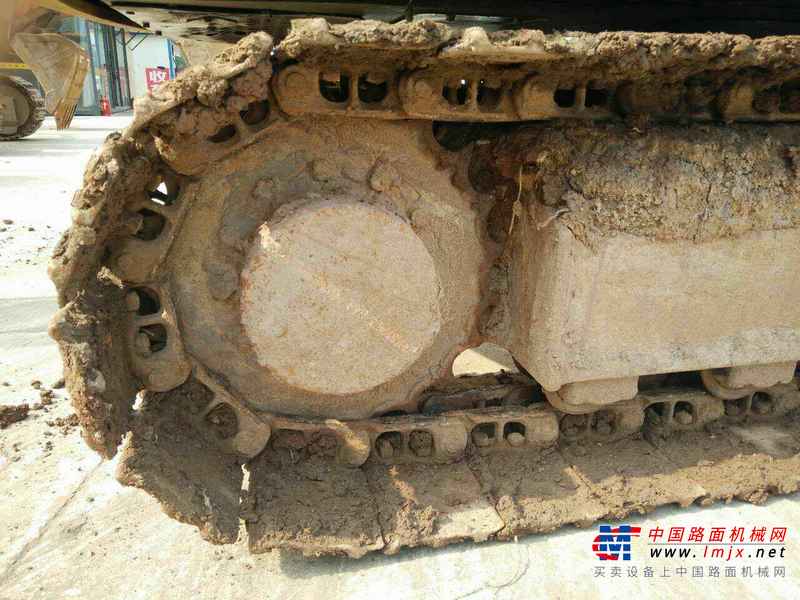 重庆出售转让二手4700小时2013年现代R80挖掘机