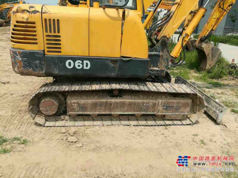 河南出售转让二手6400小时2012年山重建机JCM906D挖掘机