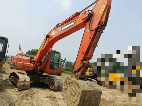 河南出售转让二手4600小时2012年斗山DH215挖掘机