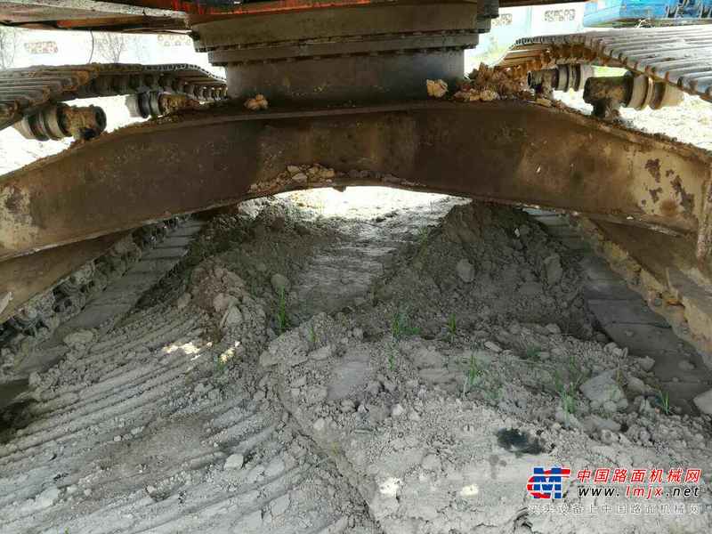 河南出售转让二手9800小时2005年斗山DH220挖掘机