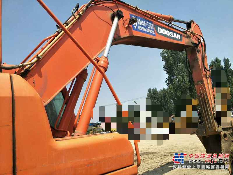河北出售转让二手12000小时2009年斗山DH300LC挖掘机