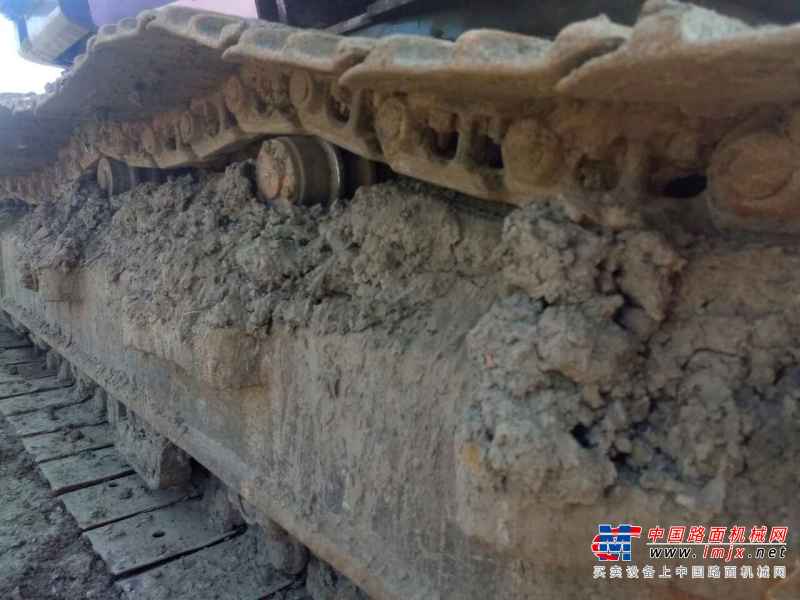 黑龙江出售转让二手10000小时2004年住友SH215U挖掘机