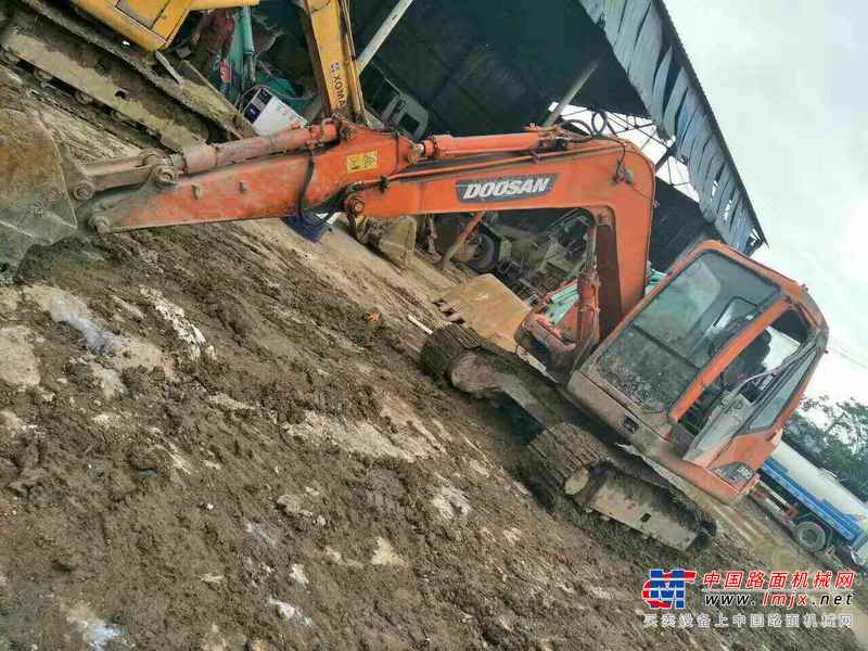 安徽出售转让二手9000小时2010年斗山DH80GOLD挖掘机