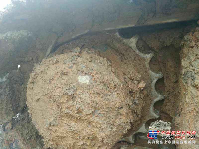 云南出售转让二手18920小时2008年现代R130LC挖掘机