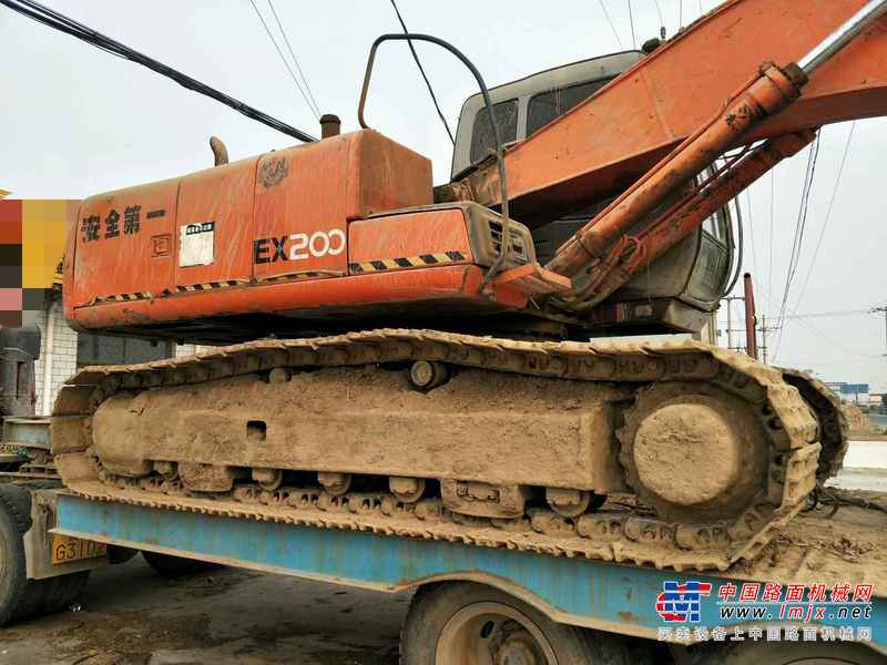 河北出售转让二手19000小时2003年日立EX200挖掘机