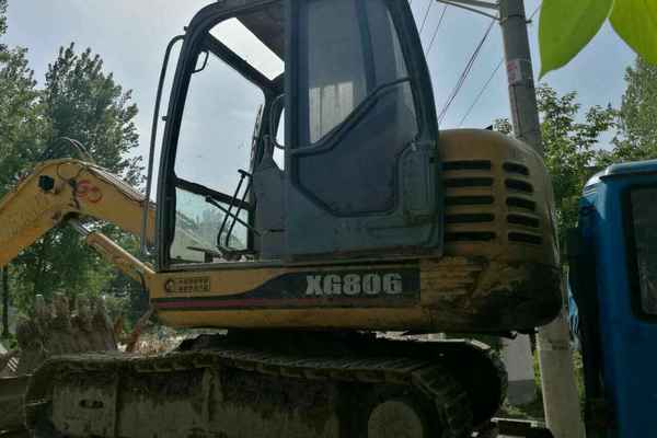 安徽出售转让二手5000小时2013年厦工XG806挖掘机