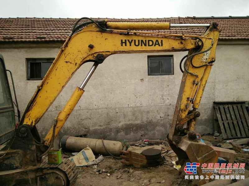 山东出售转让二手9000小时2008年现代R55挖掘机