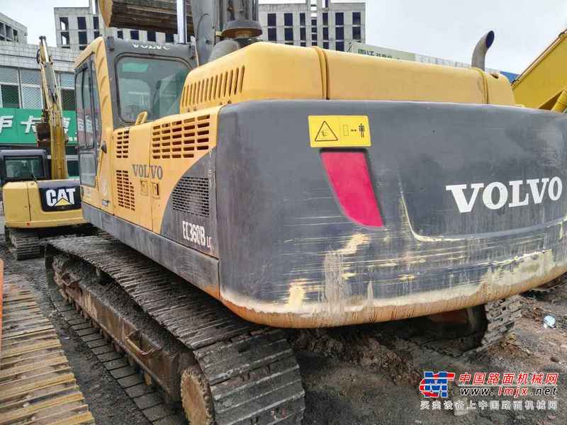 山西出售转让二手8000小时2011年沃尔沃EC360BLC挖掘机