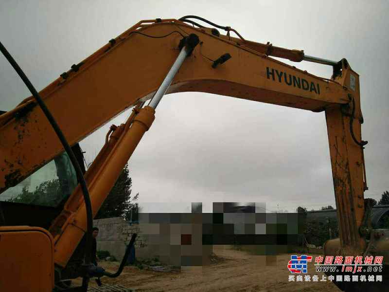 山东出售转让二手5299小时2011年现代R305LC挖掘机