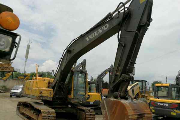 贵州出售转让二手11714小时2011年沃尔沃EC210B挖掘机