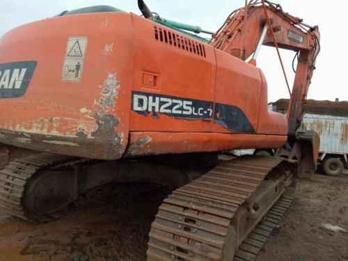 云南出售转让二手16520小时2007年斗山DH220挖掘机