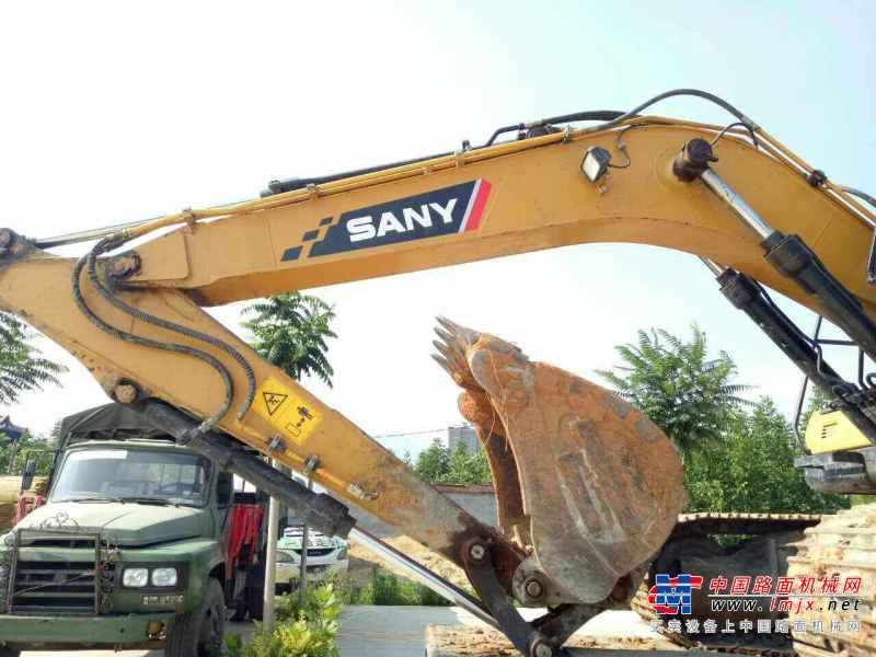 山西出售转让二手8000小时2013年三一重工SY135C挖掘机