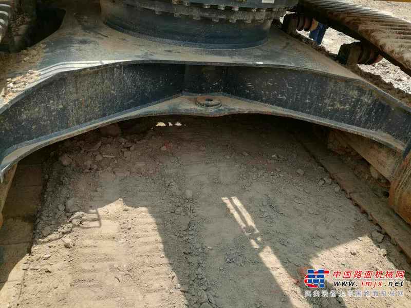 河南出售转让二手1001小时2013年小松PC270挖掘机