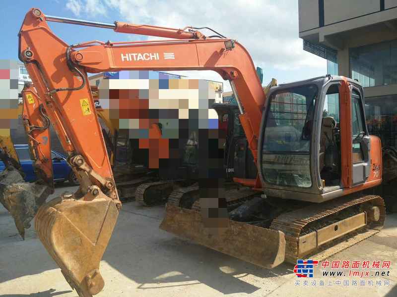 贵州出售转让二手5000小时2013年日立ZX70挖掘机