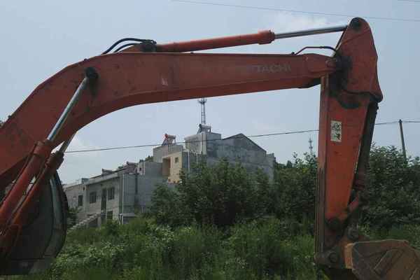 湖北出售转让二手16000小时2008年日立ZX230挖掘机