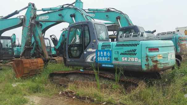 湖北出售转让二手5600小时2011年神钢SK260LC挖掘机
