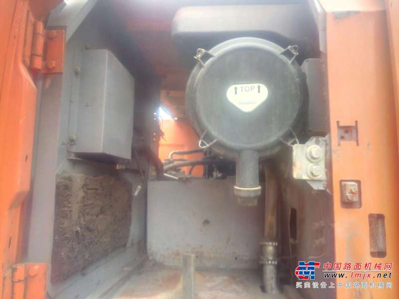北京出售转让二手7200小时2010年日立ZX240挖掘机