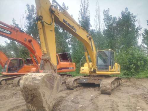 北京出售转让二手7200小时2012年小松PC240LC挖掘机