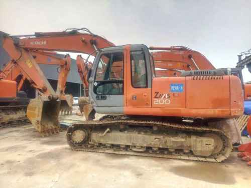 北京出售转让二手12000小时2004年日立ZX200挖掘机