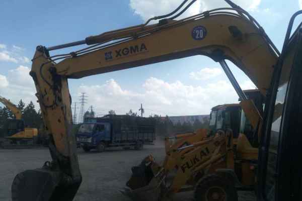 黑龙江出售转让二手6000小时2012年厦工XG808挖掘机