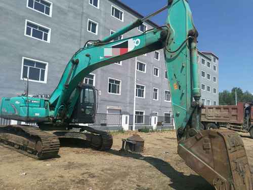 内蒙古出售转让二手7000小时2010年神钢SK260LC挖掘机