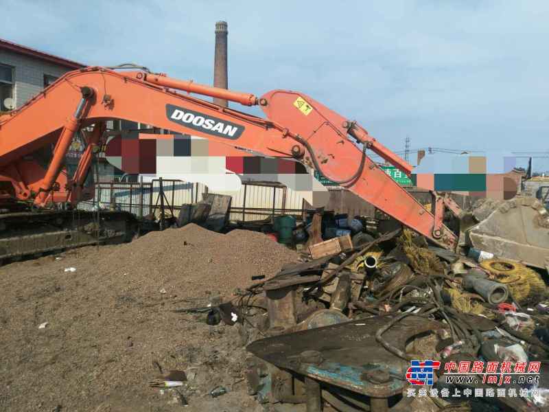 黑龙江出售转让二手8000小时2010年斗山DH300LC挖掘机